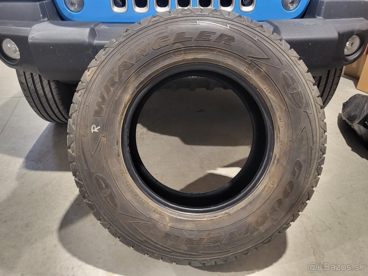 °IIIIIII° Goodyear Wrangler 255/75/17