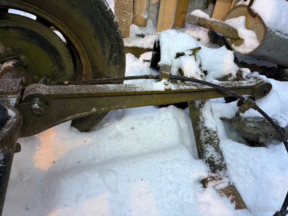 Zadné ramena suzuki Jimny