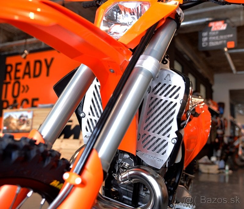 Výztuhy kryty chladiče komplet s ventilátorem KTM, Husqvarna