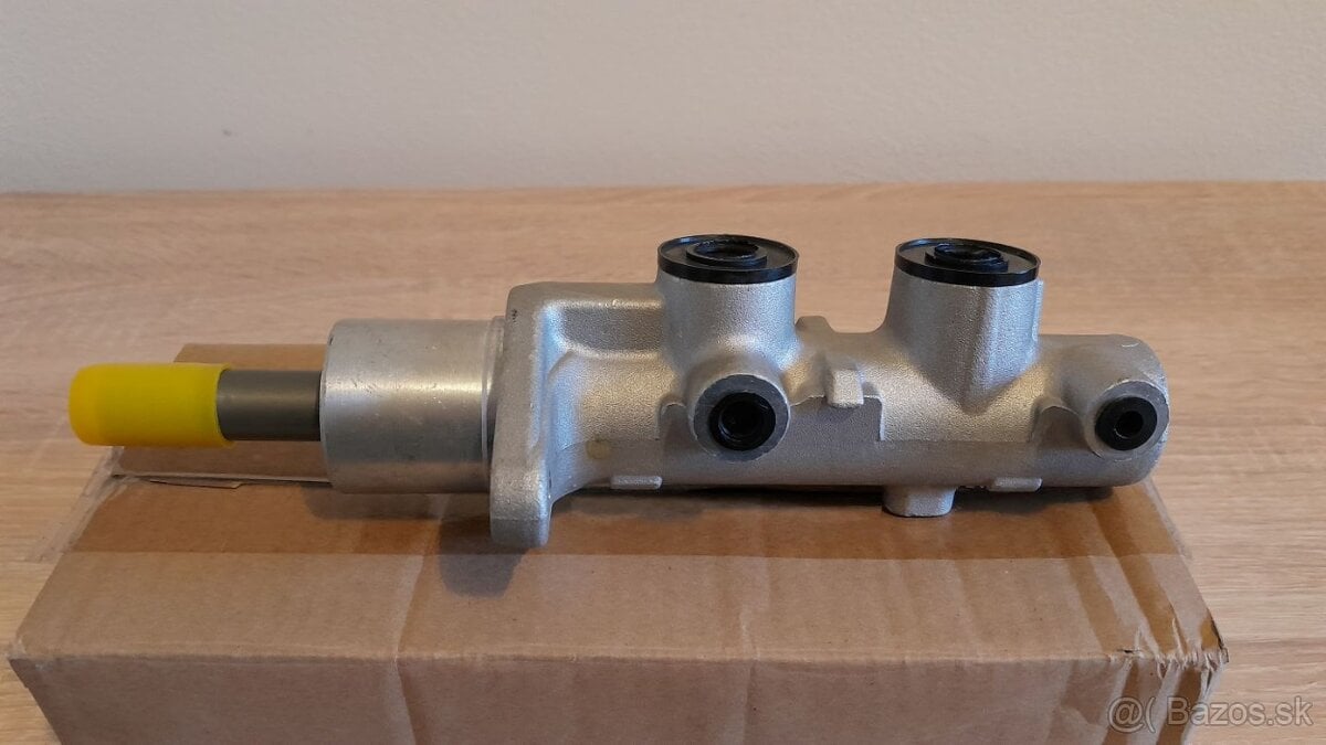 J8 brzdový systém Jeep Wrangler JK