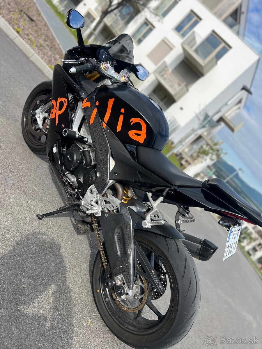 Aprilia RSV4