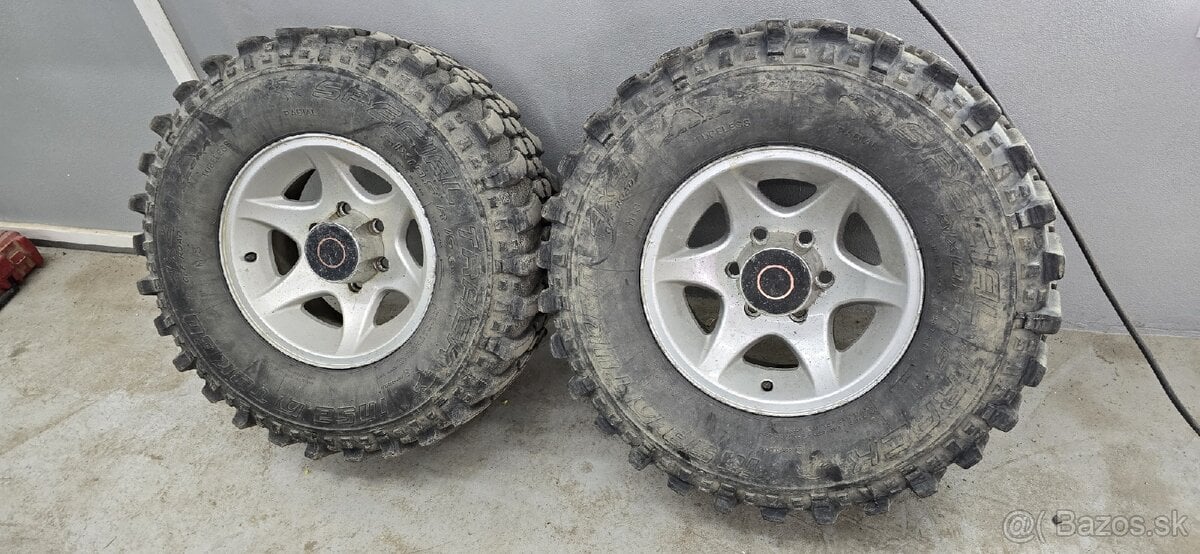 Disky 139.7x6 r15 + pneu 31"