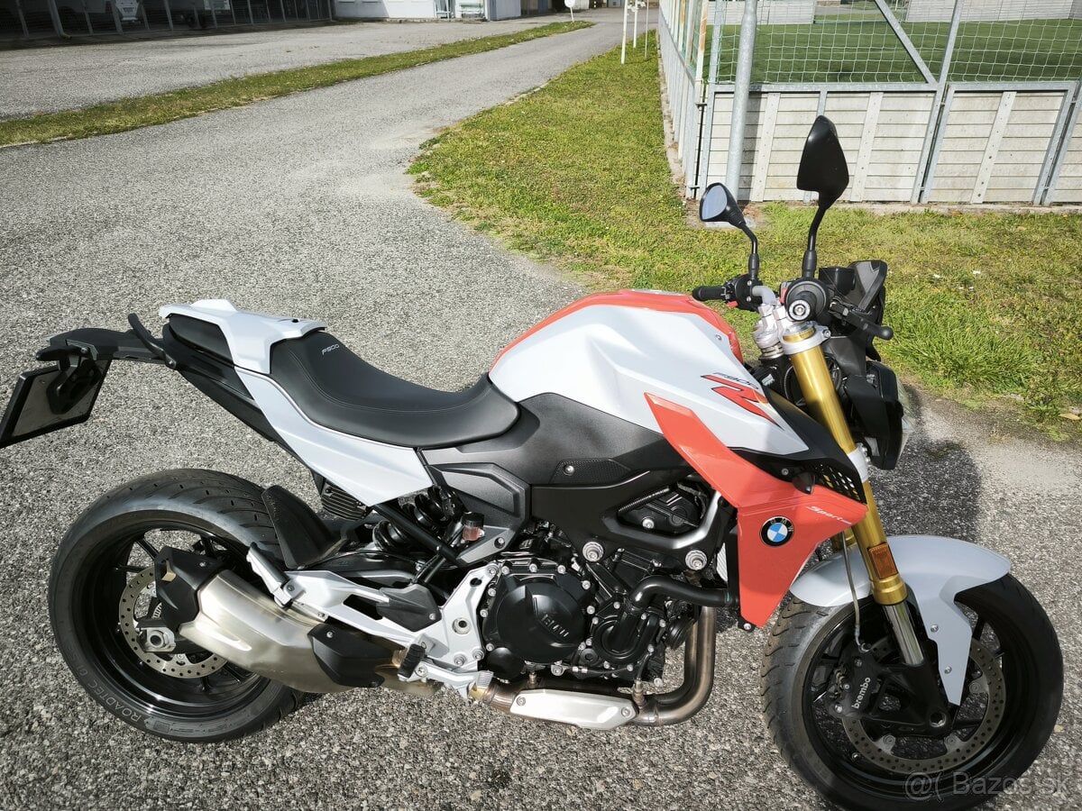 Bmw f900r