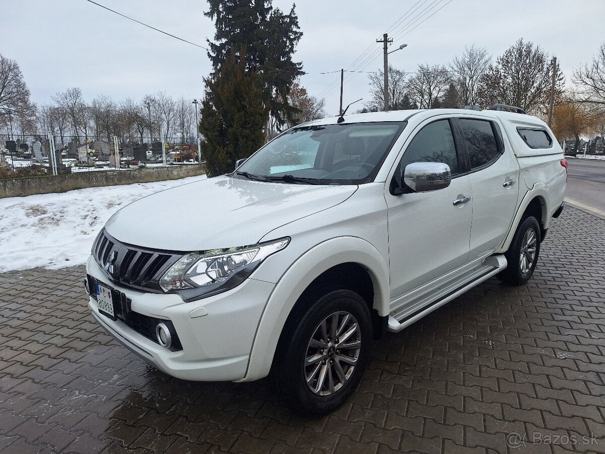 MITSUBISHI L200 4X4 AUTOMAT ROK 2018