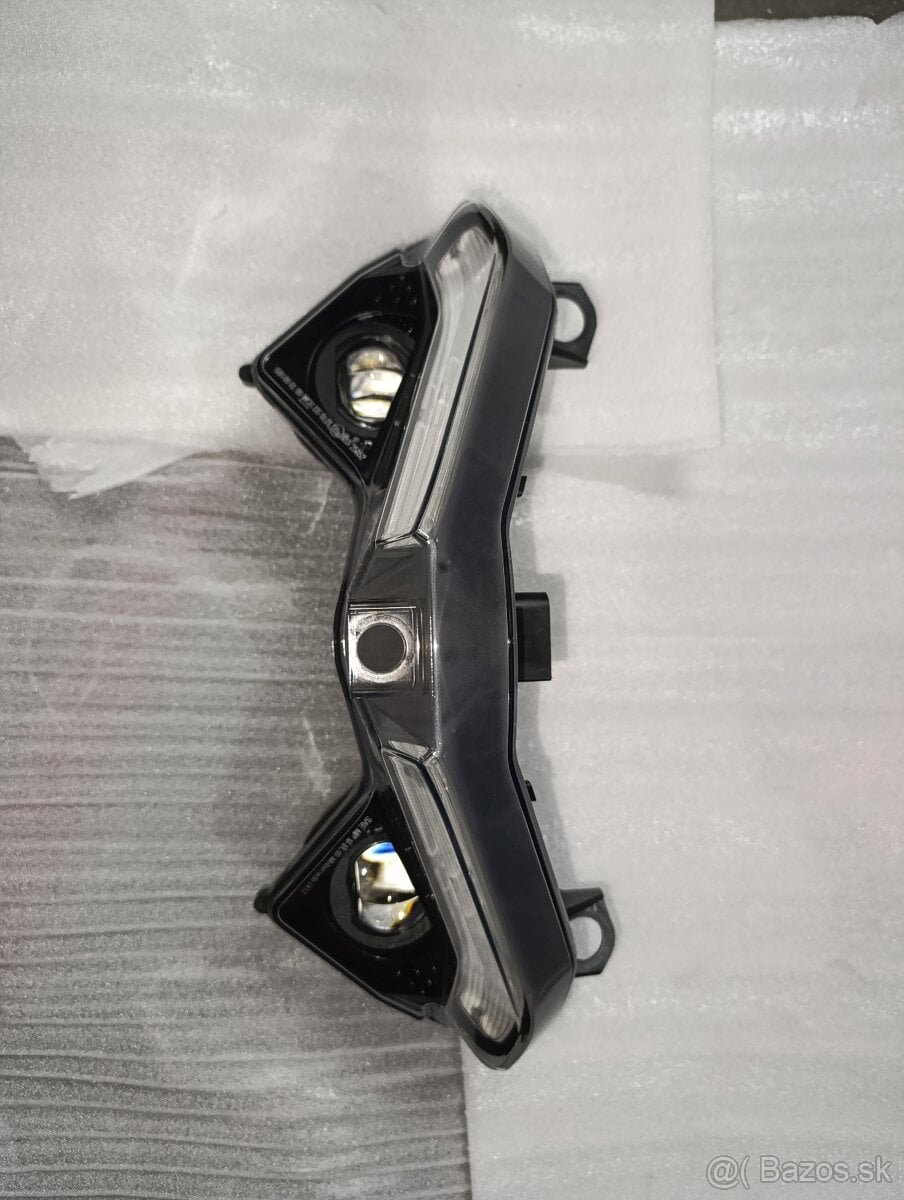 Panigale v4 přední světlo