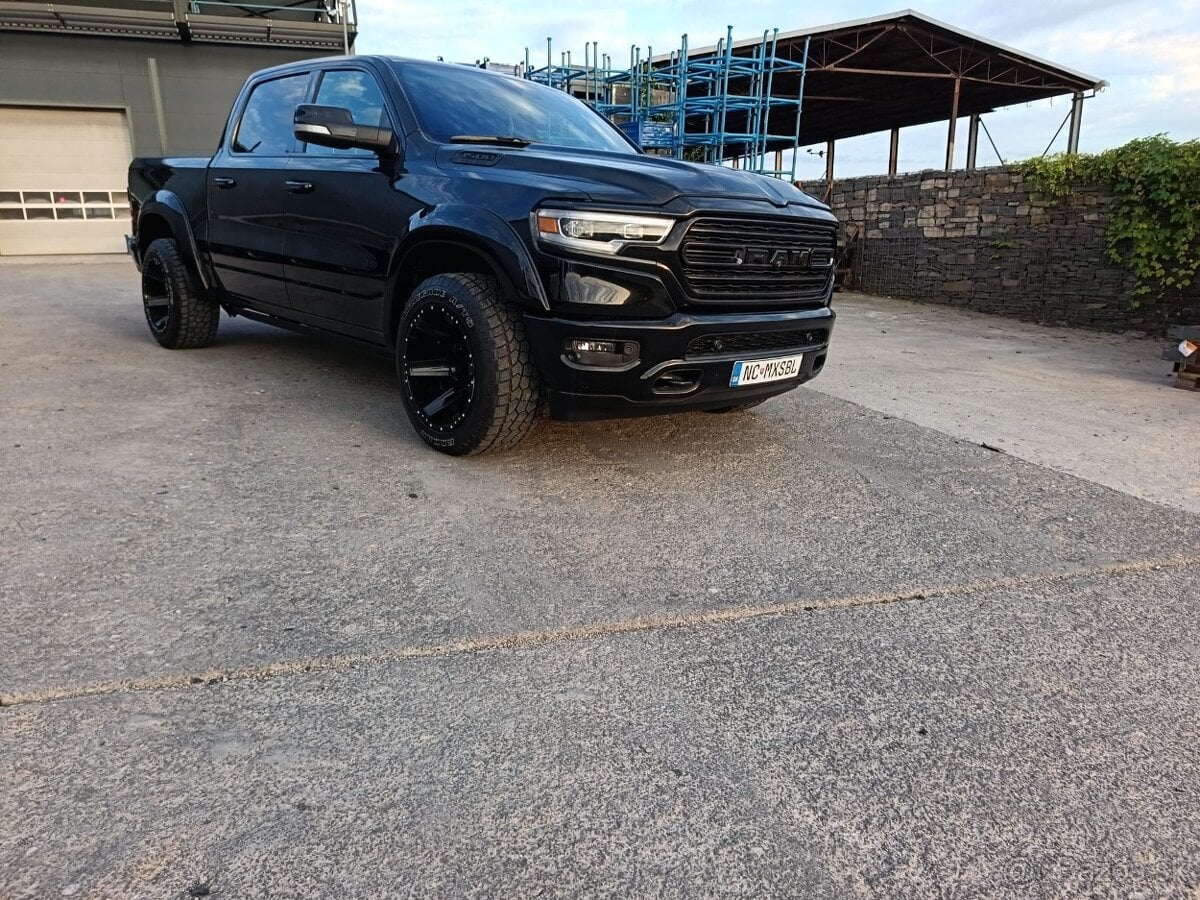 DODGE RAM 1500 LIMITED