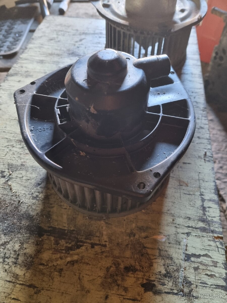 Ventilator kurenia nissan Patrol y60 aj y61