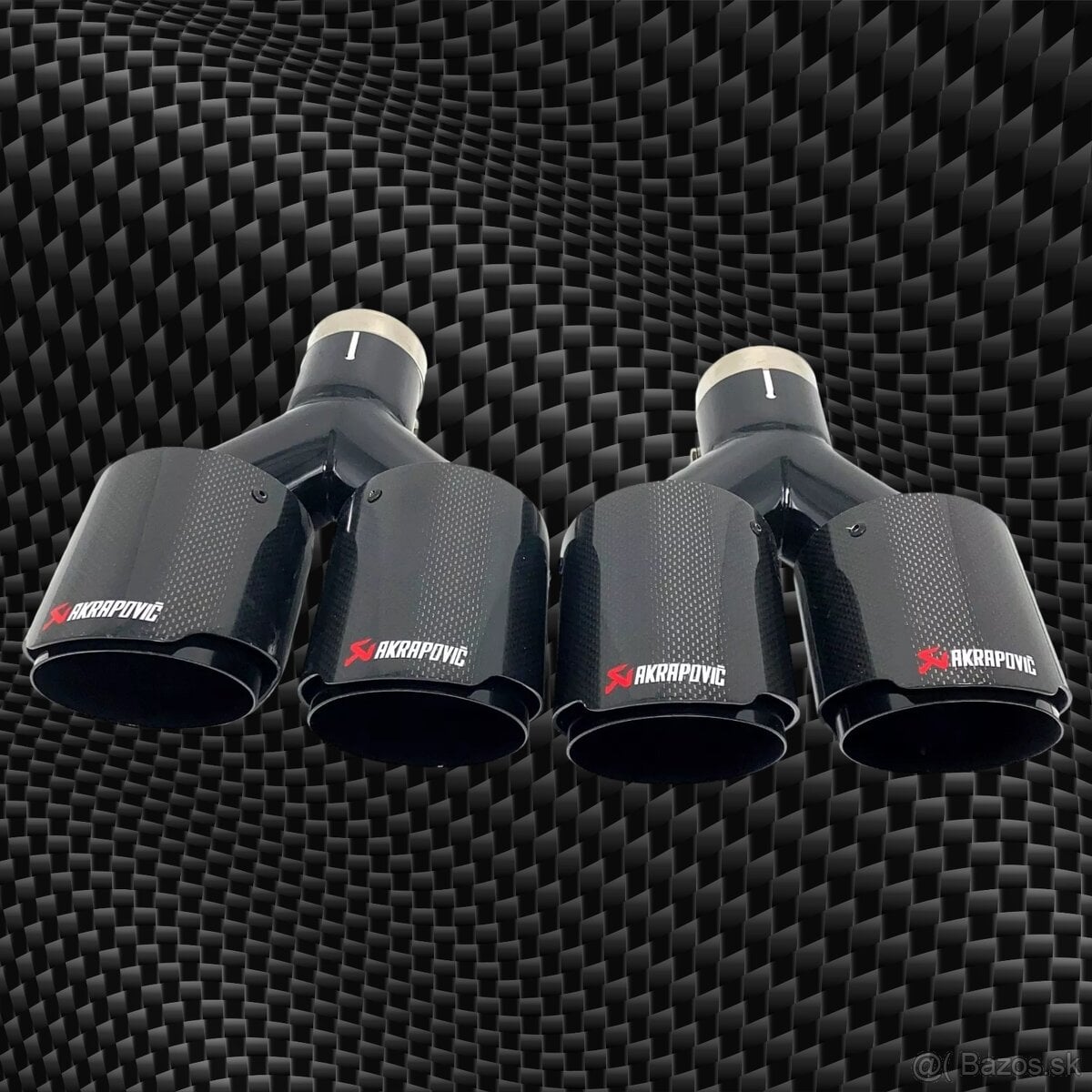 Nerezová  koncovka  výfuku  Carbon dizajn s logom Akrapovič
