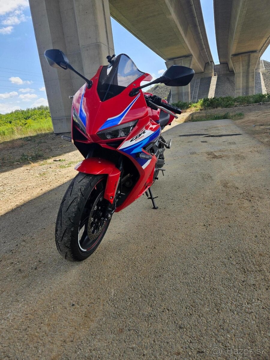 Honda CBR 650R