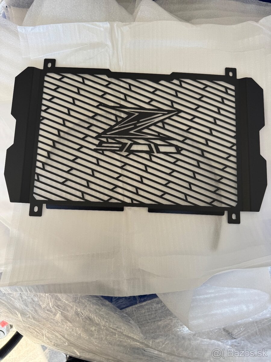 Kryt chladiča kawasaki Z 900