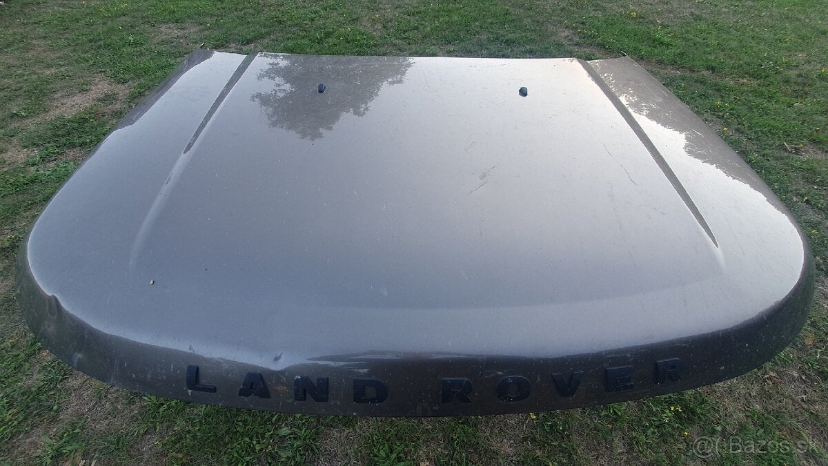 Kapota Land Rover Discovery 4