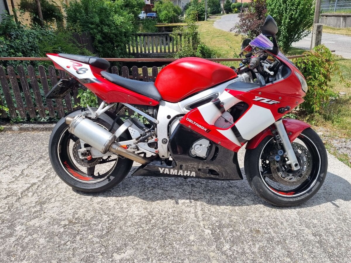 Predám Yamaha R6 v TP je 25kw inak plne otvorená na 88kw