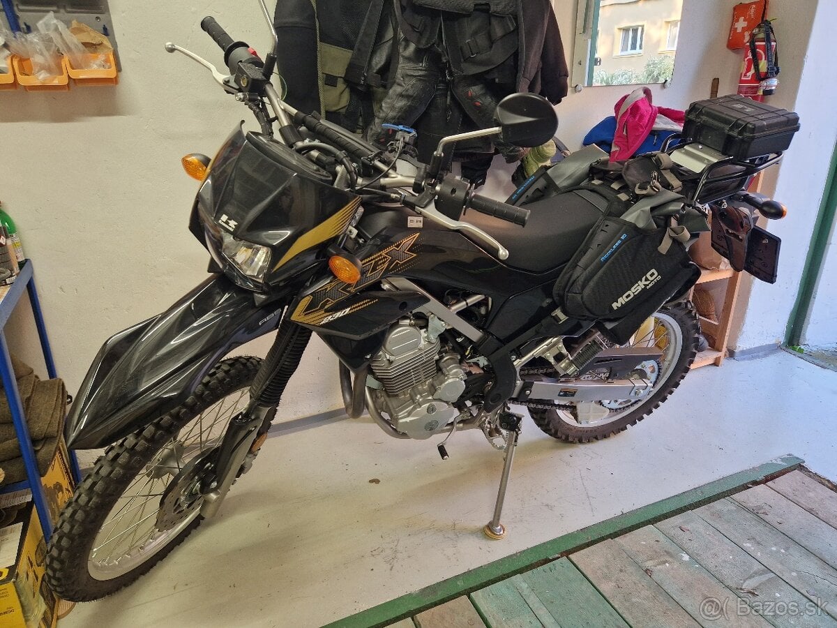 Kawasaki KLX 230