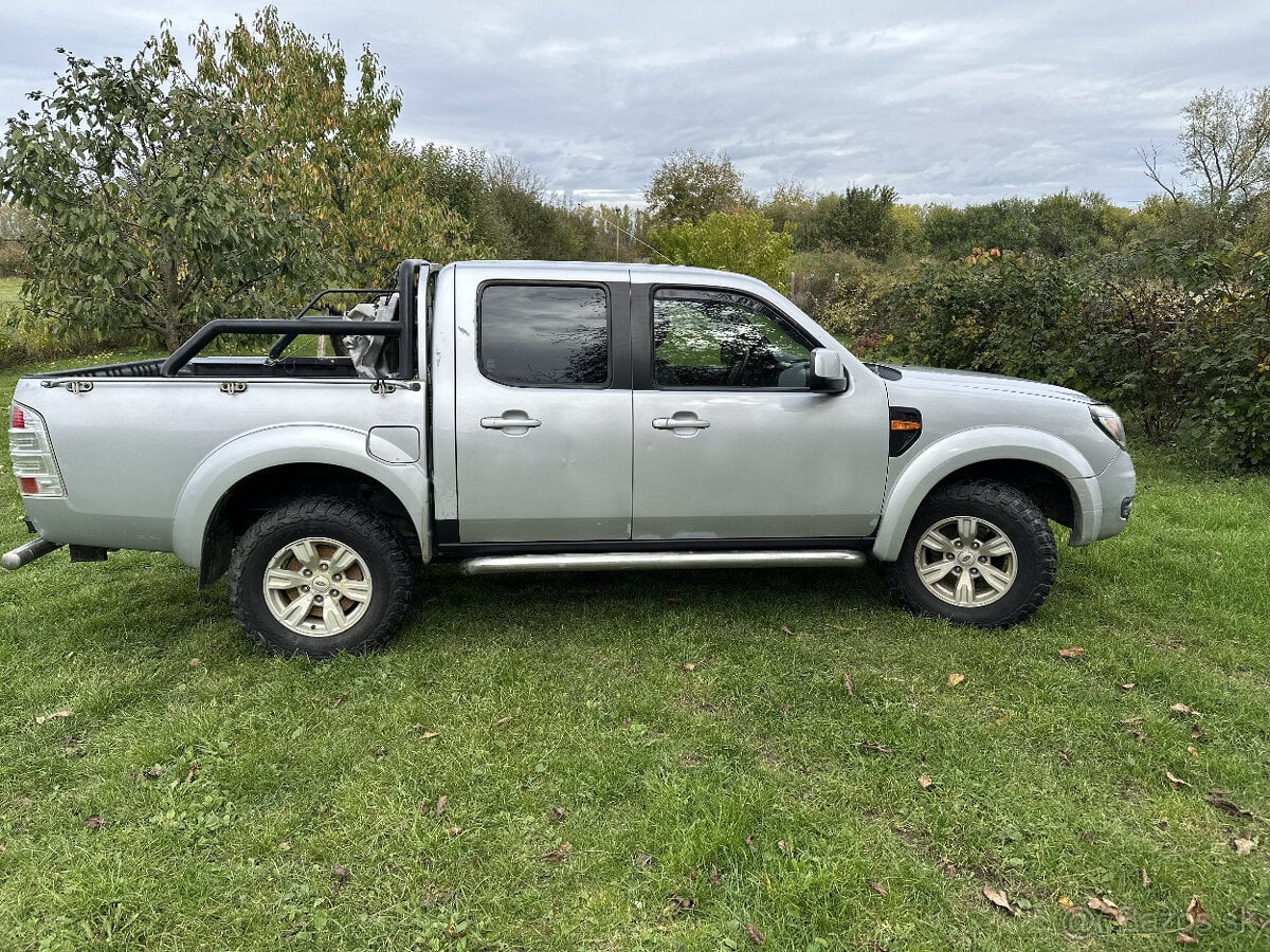 Ford Ranger XLT 2,5TDi