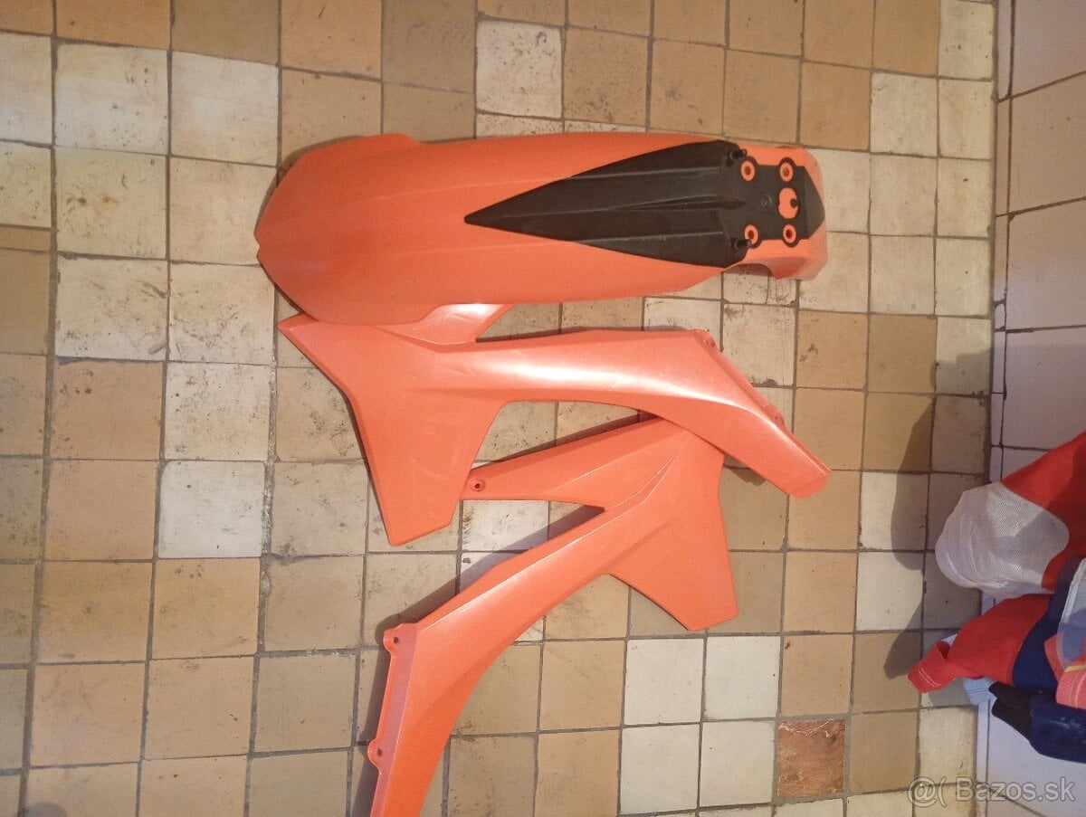 Ktm exc plasty
