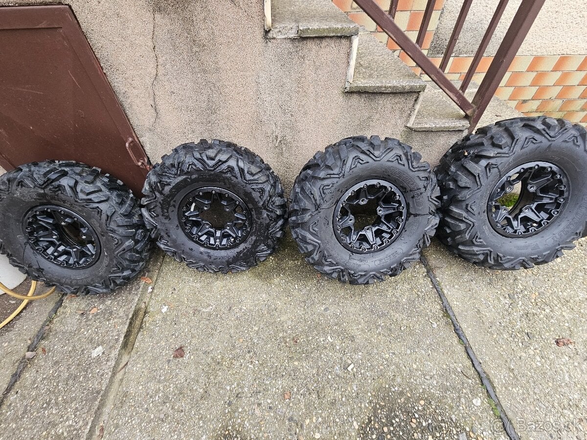 kolesá Can Am tvorkolka