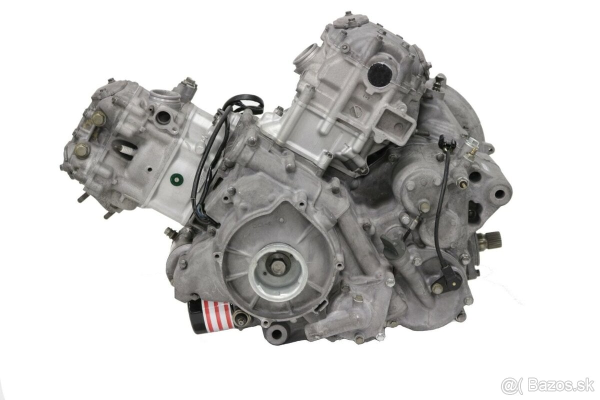 Kawasaki Brute Force 750, motor