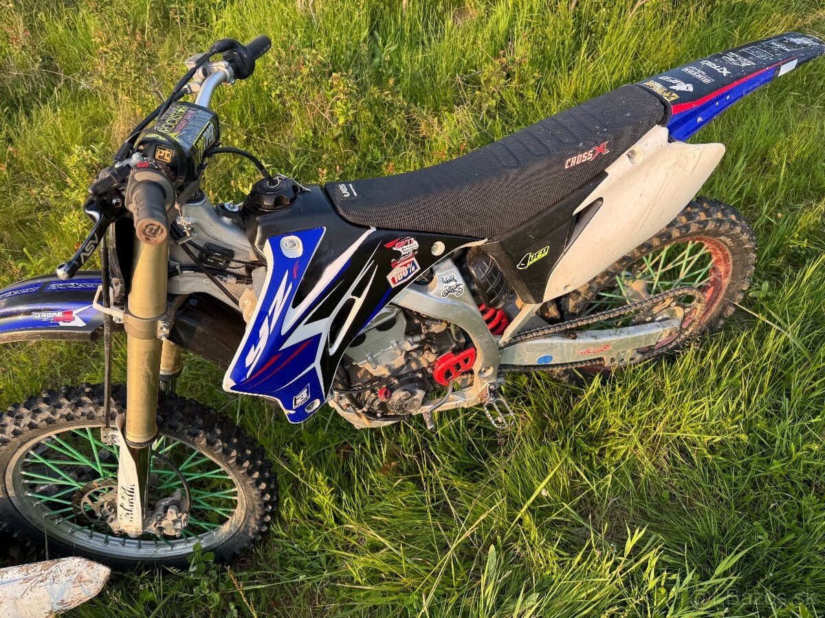 Yamaha yz250F