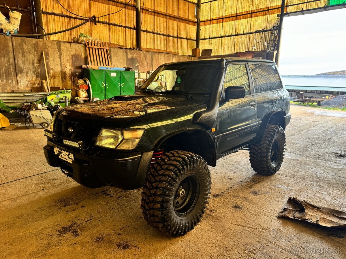 Nissan Patrol y61 2.8 td