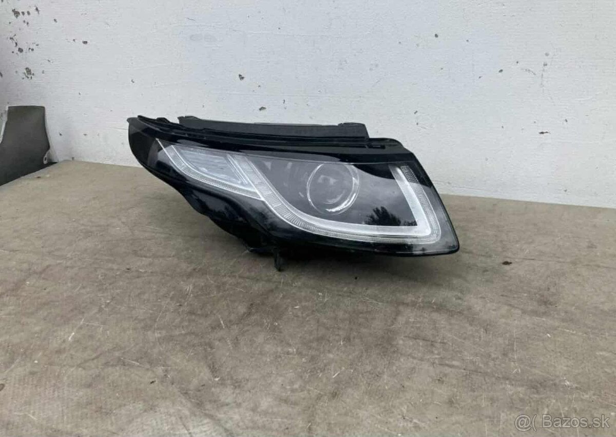 RANGE ROVER EVOQUE LIFT 15- PRAVÉ PREDNÉ SVETLO