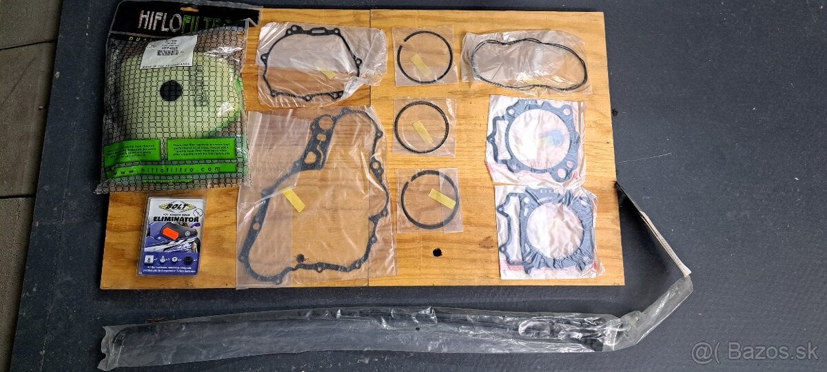 Predam nahradne diely na yamaha yzf 450, rok 2017