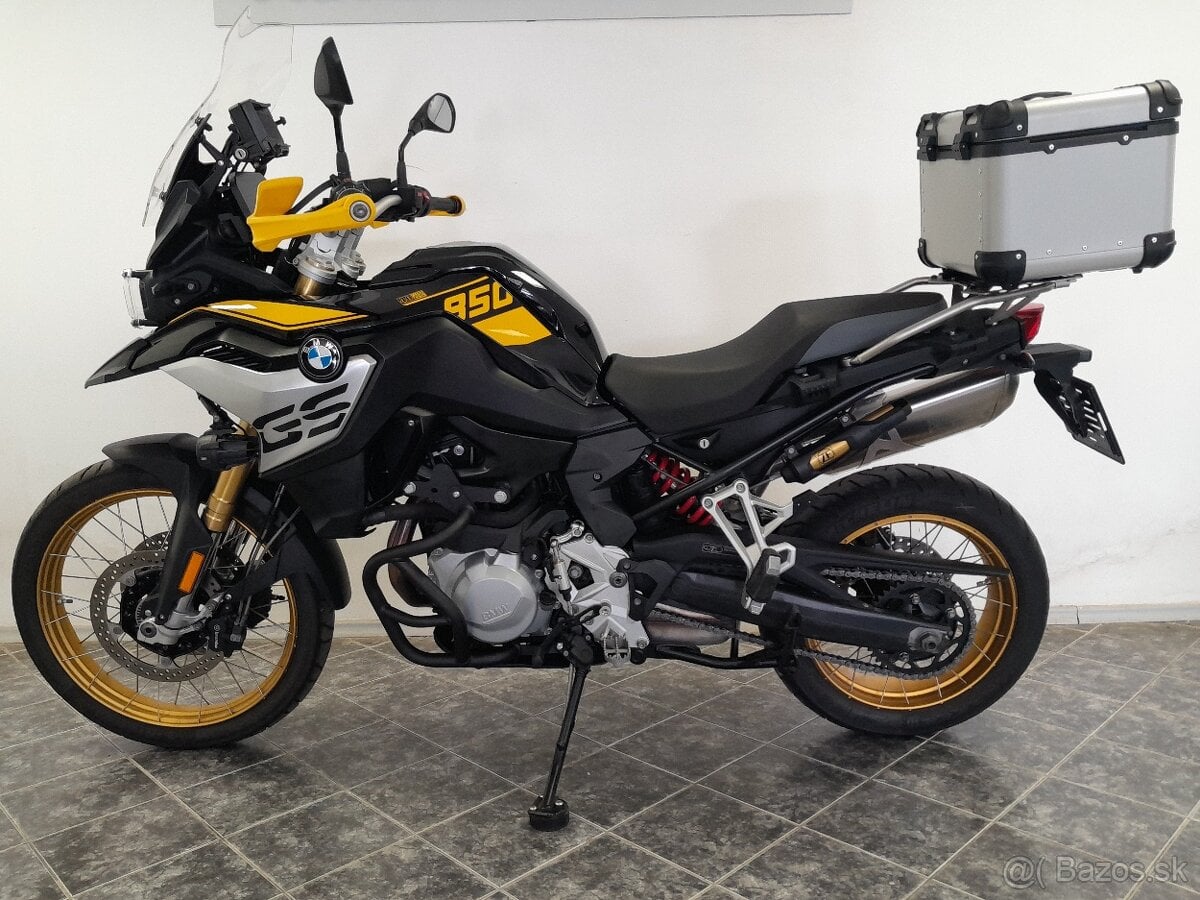 BMW F 850 GS - Výroční 40 Years Edition