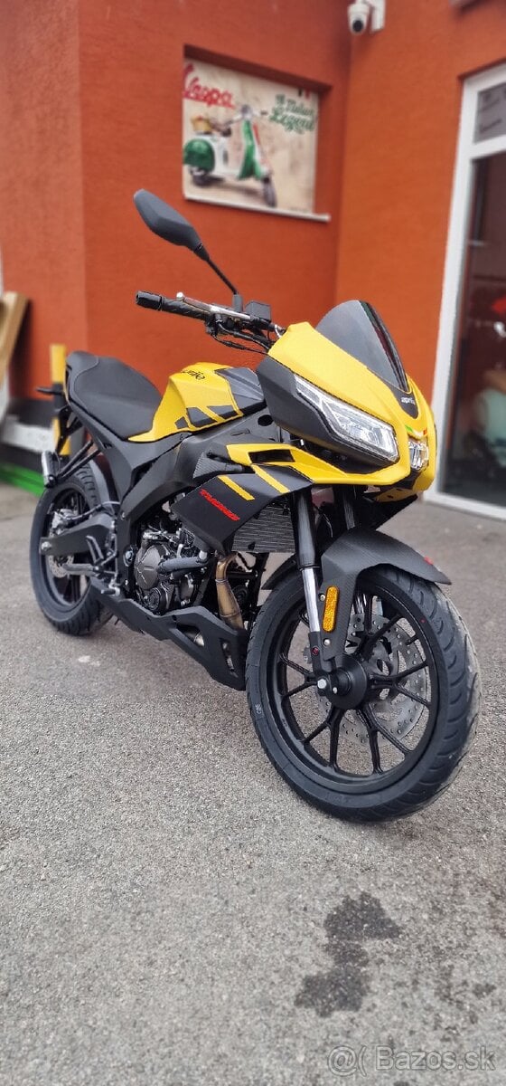 Aprilia Tuono 125