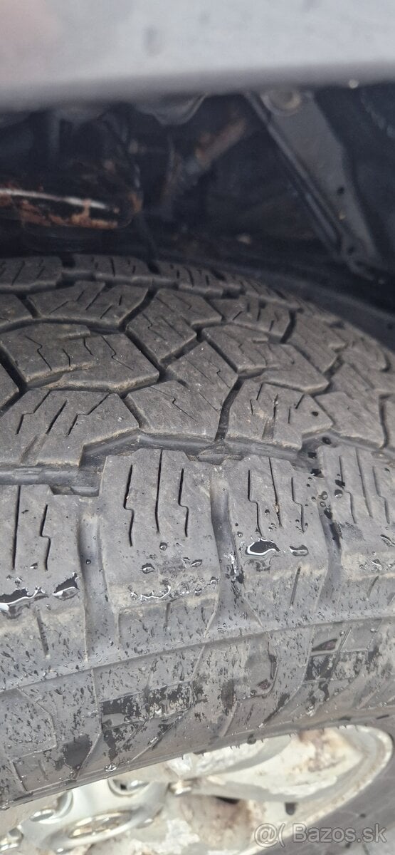 Toyo Open Country at3 265/70 r17