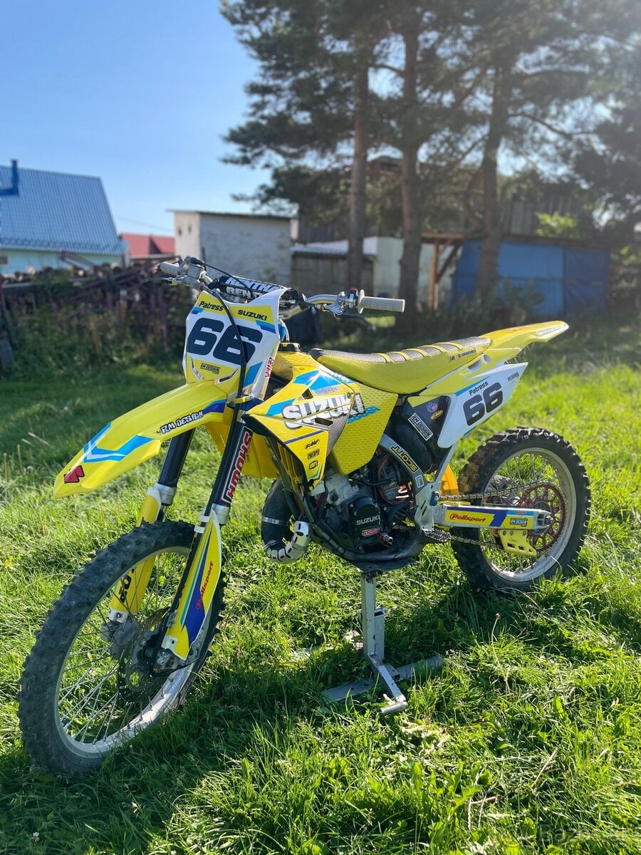 Suzuki RM 125