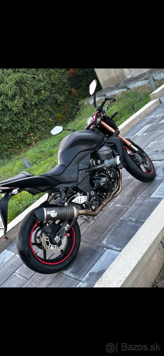 Predám KAWASAKI Z750R Black Edition