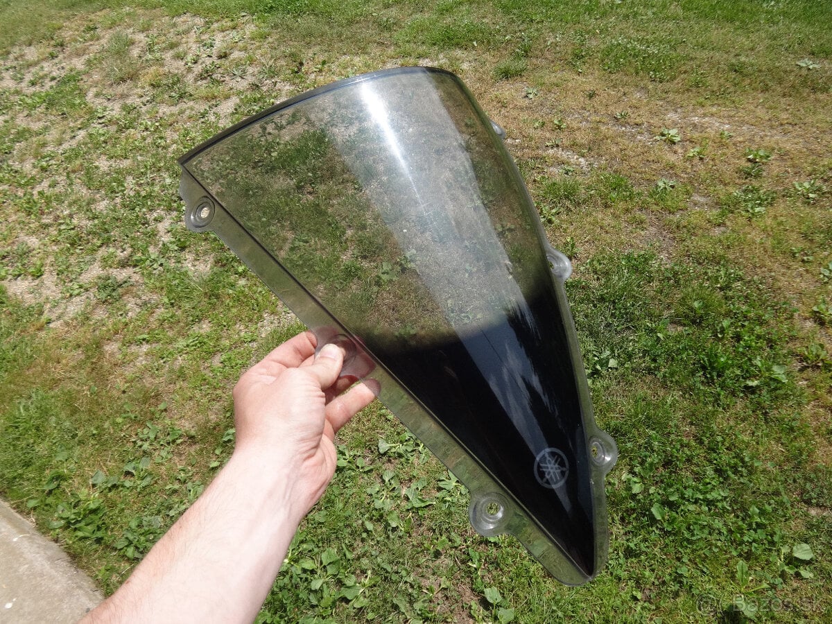 Plexi Yamaha R1 2004-2006 číre