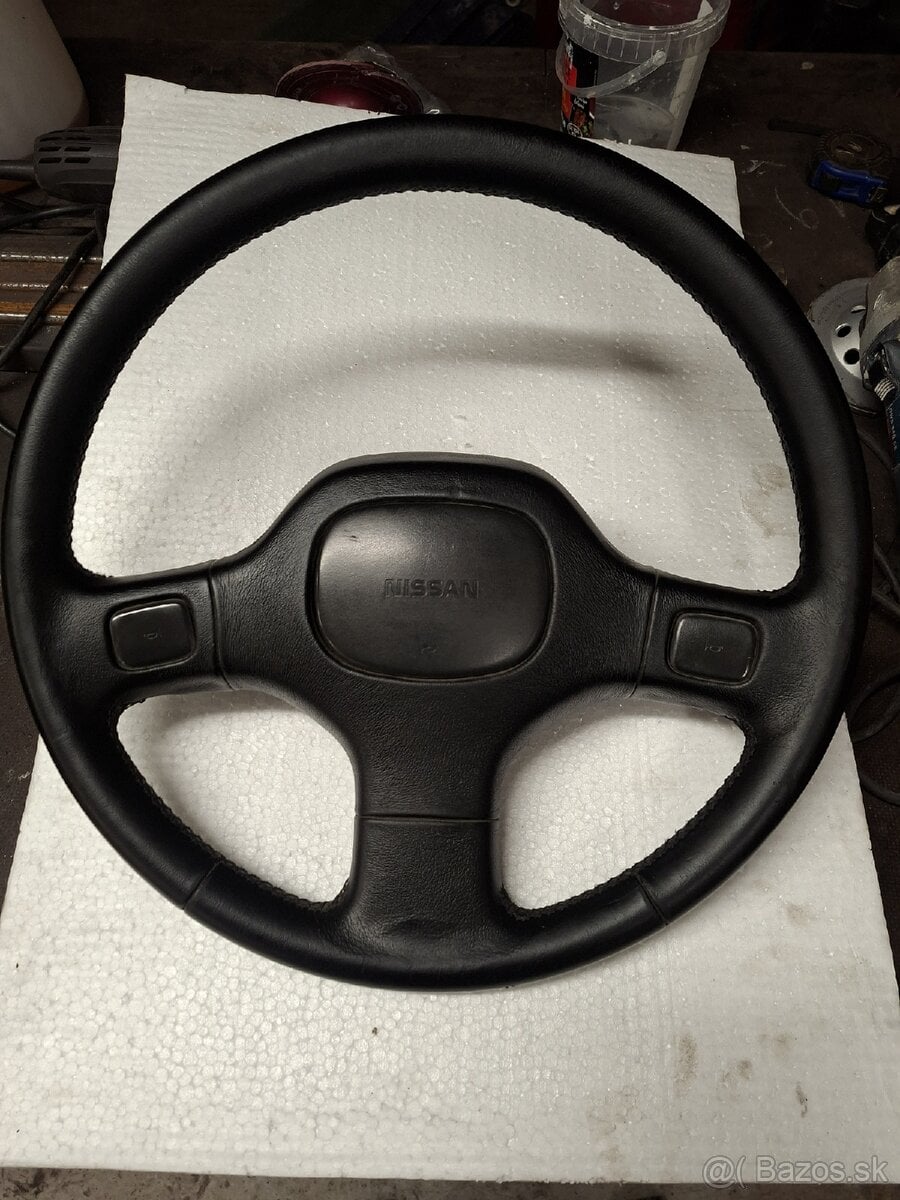 Volant Nissan asi patrol,