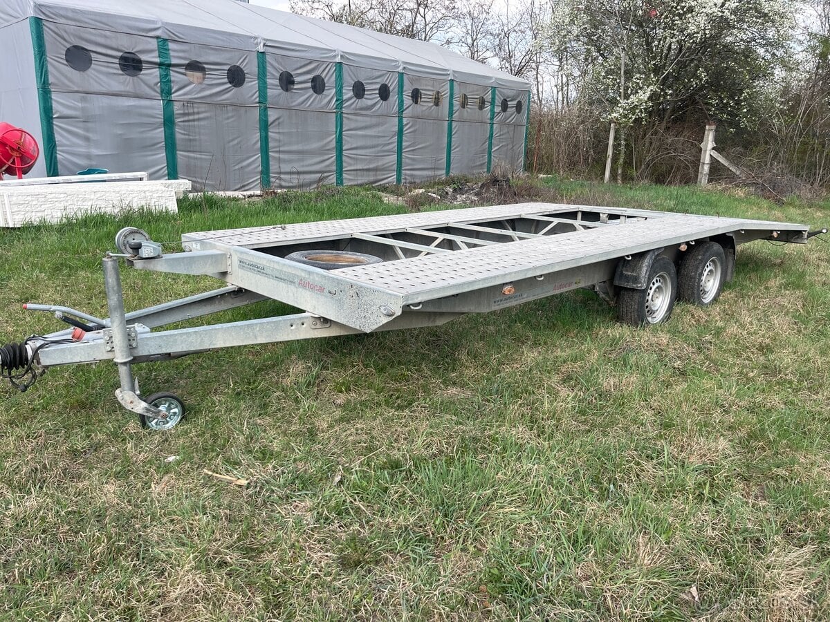 Autoprepravnik , Privesny vozik