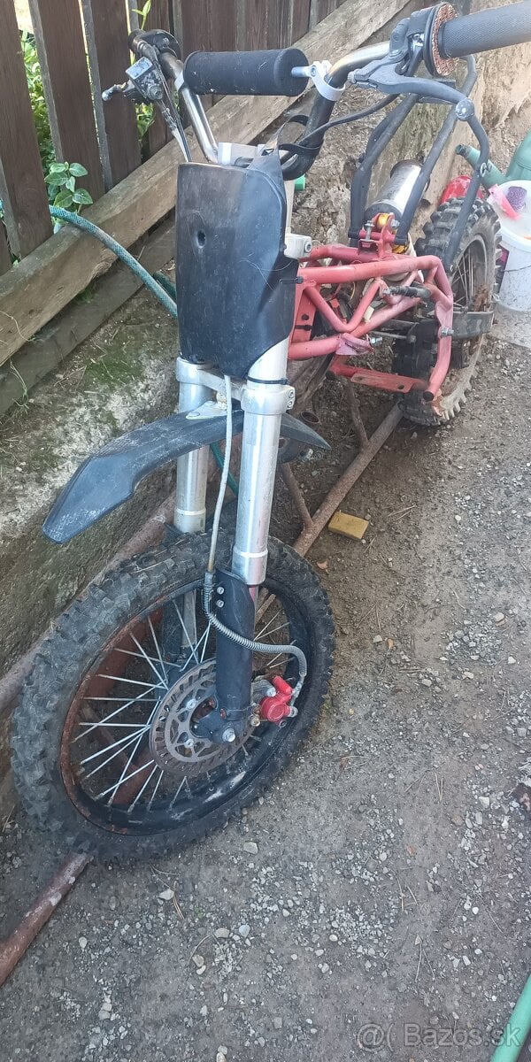 Pit bike 125  na veľkých kolesách  17vpredu /14  vzadu