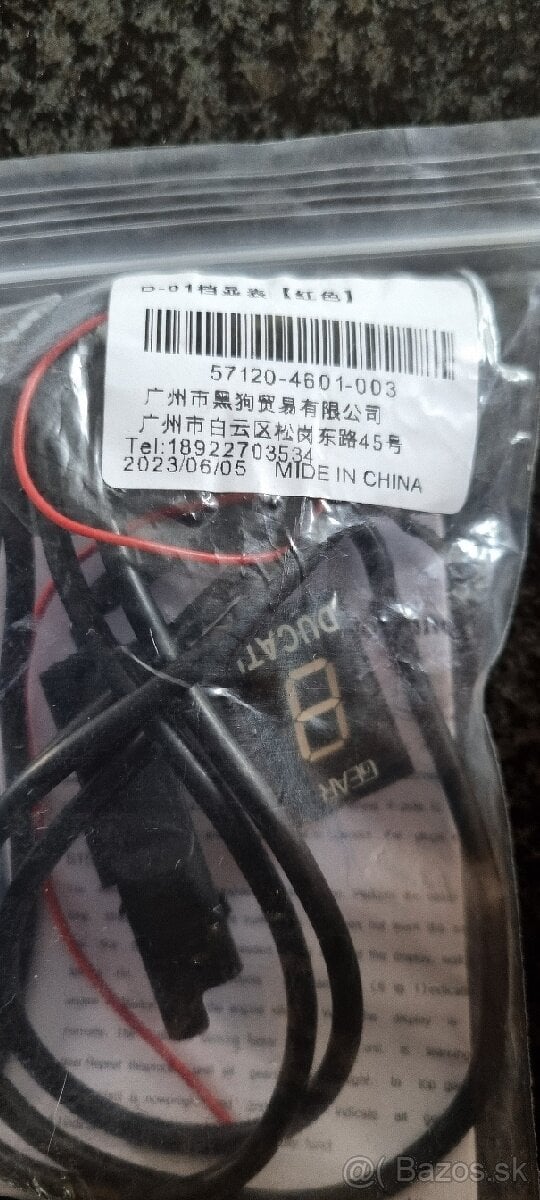 Ducati Streetfighter 848 ukazovatel zaradenej rychlosti