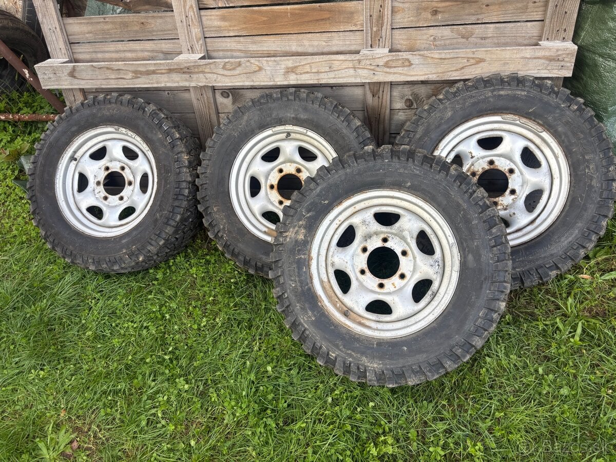 Terenne OFFROAD 235/70 R16