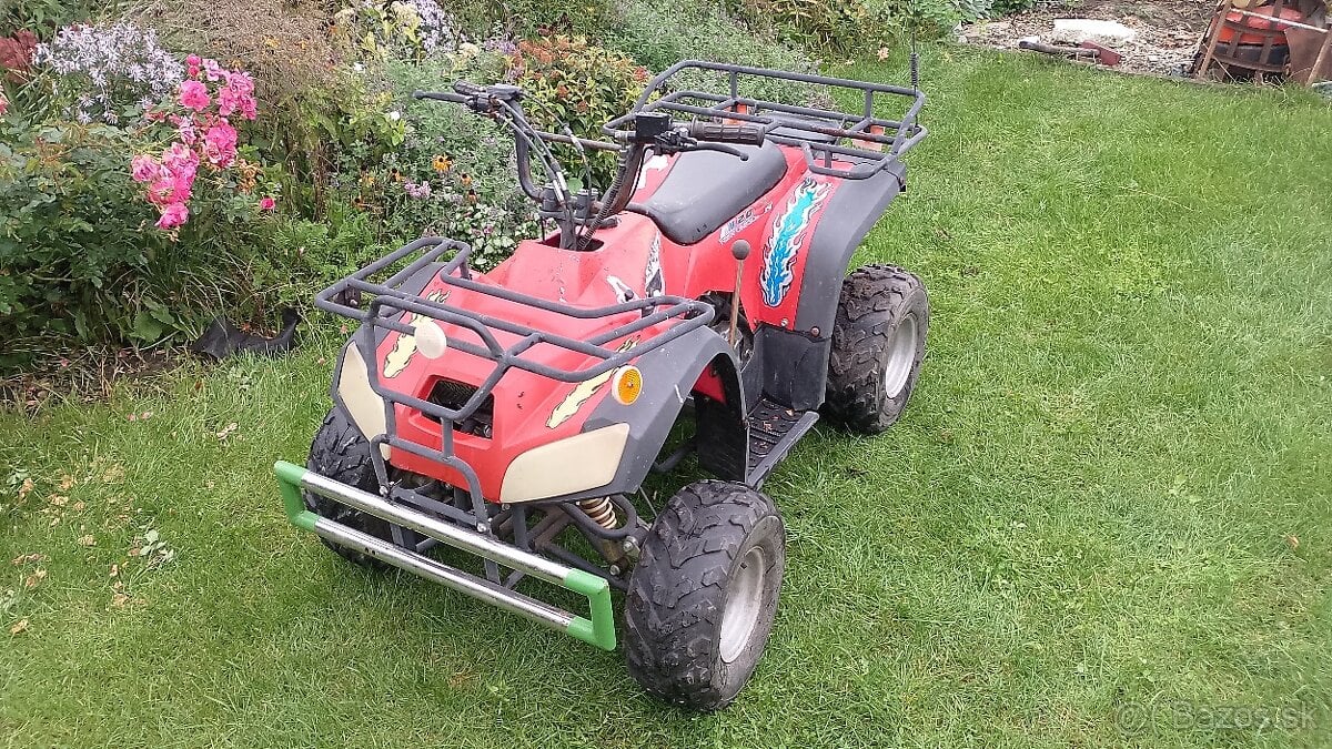 Predám detskú štvorkolku 125cc (nový motor)