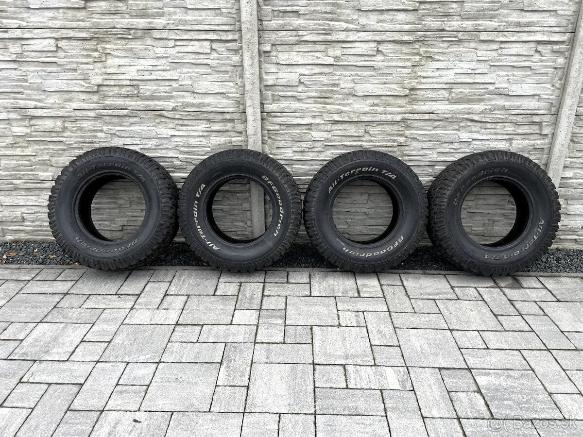 285/70 R17 BFGoodrich Off-Road