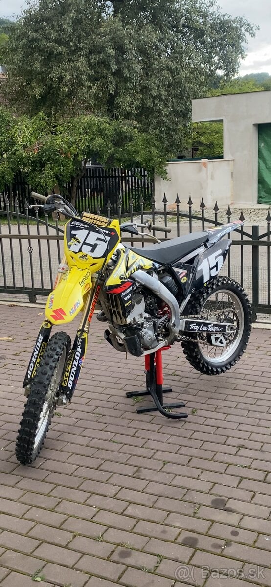 Suzuki rmz 250