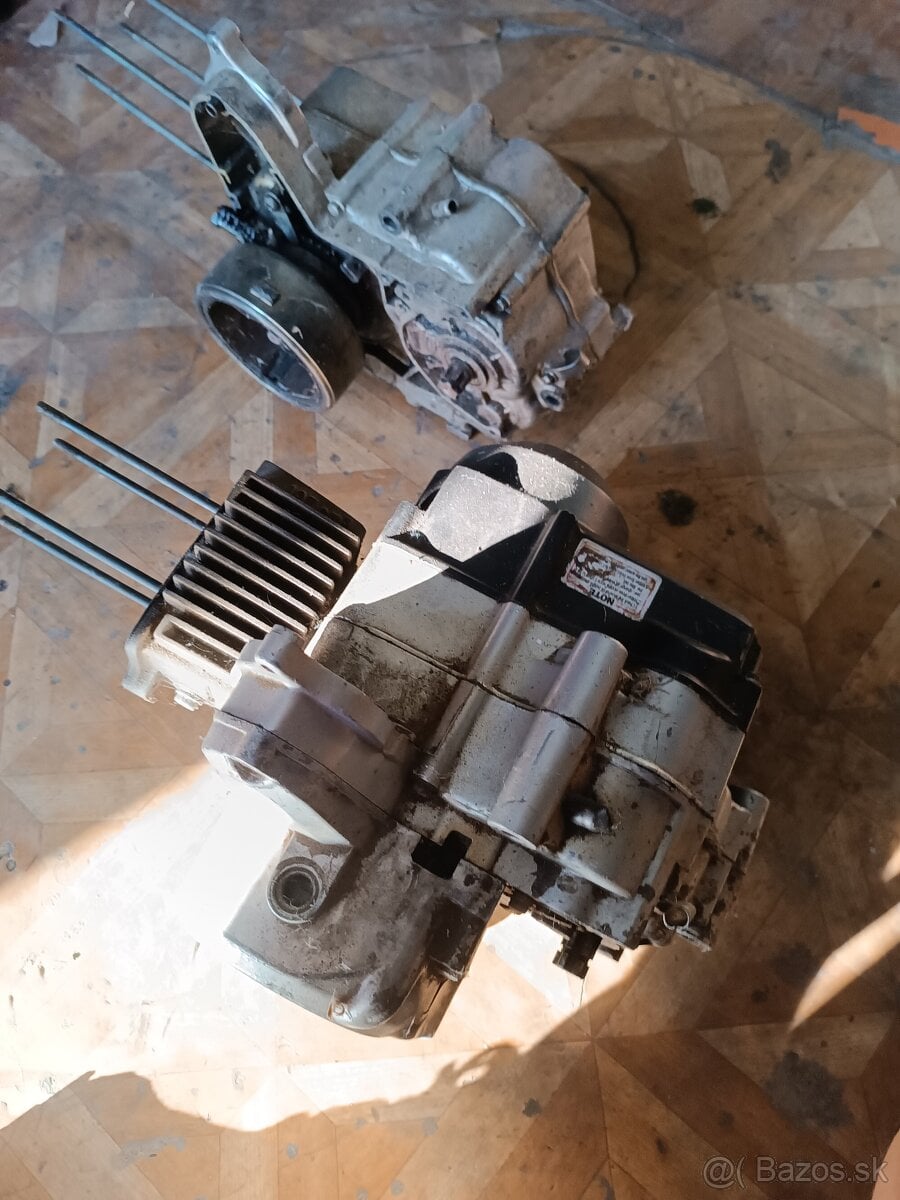 Predam motory na diely z atv 110
