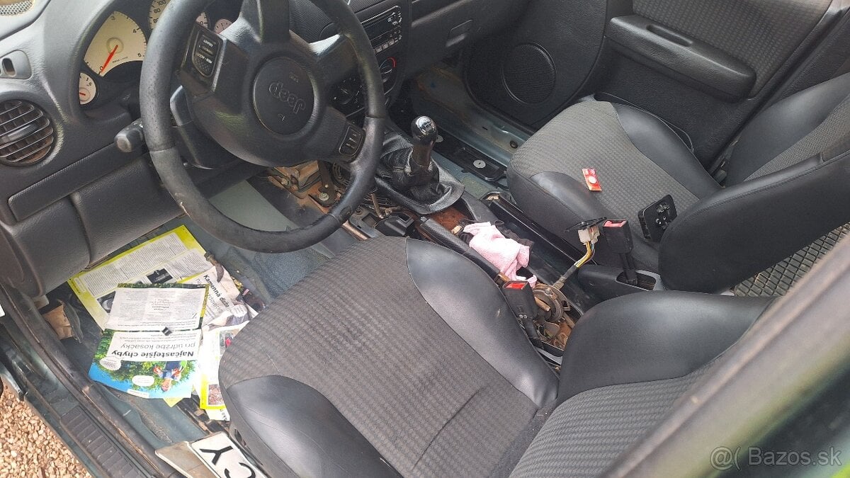 jeep cherokee sport 2.5 tdi,rv 2001