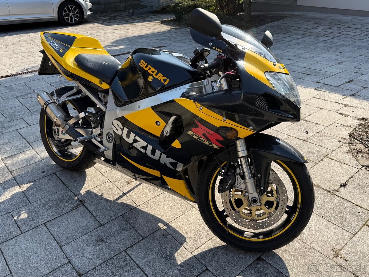 Suzuki gsxr 750 k1