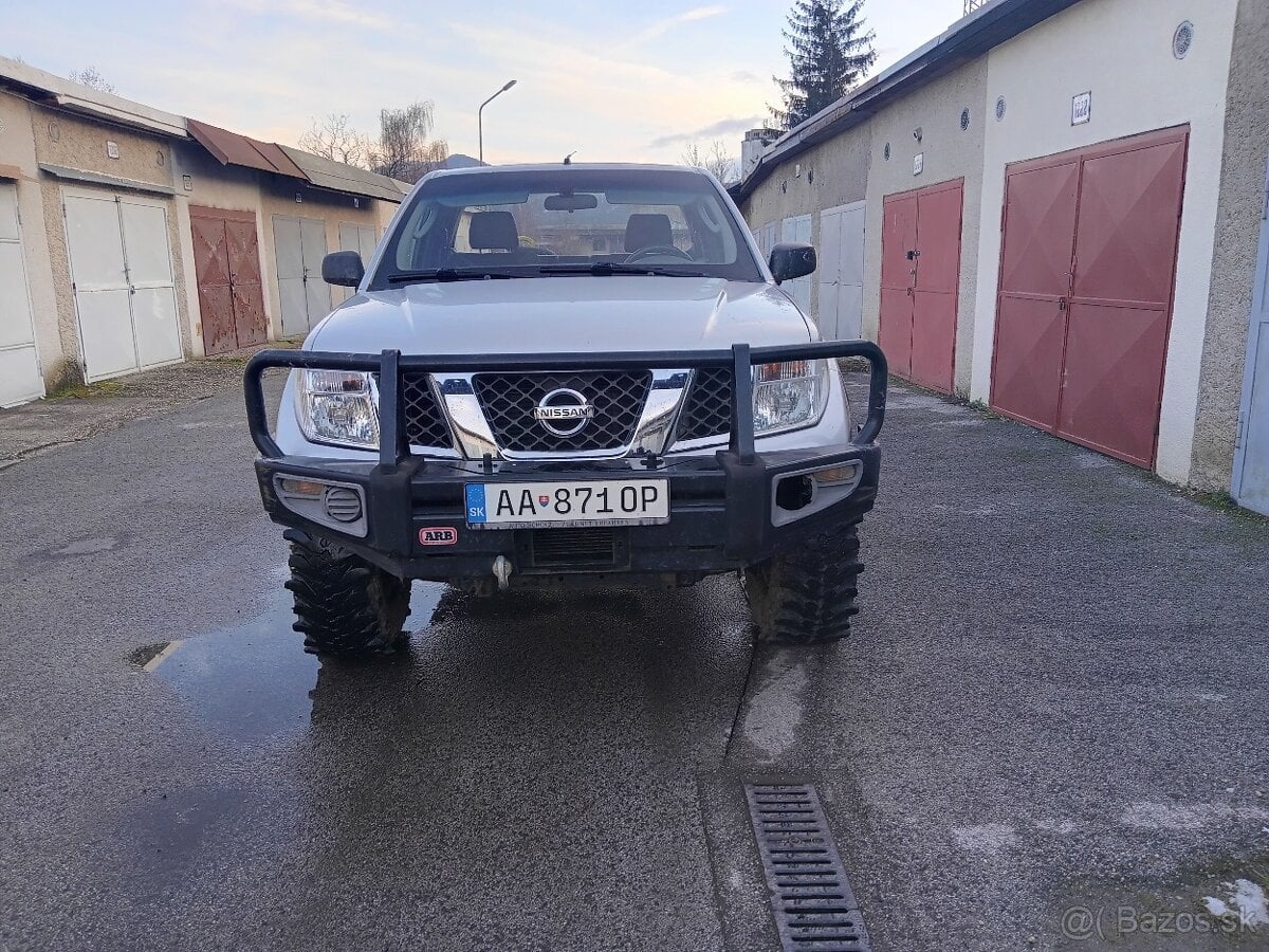 Nissan Navara d40