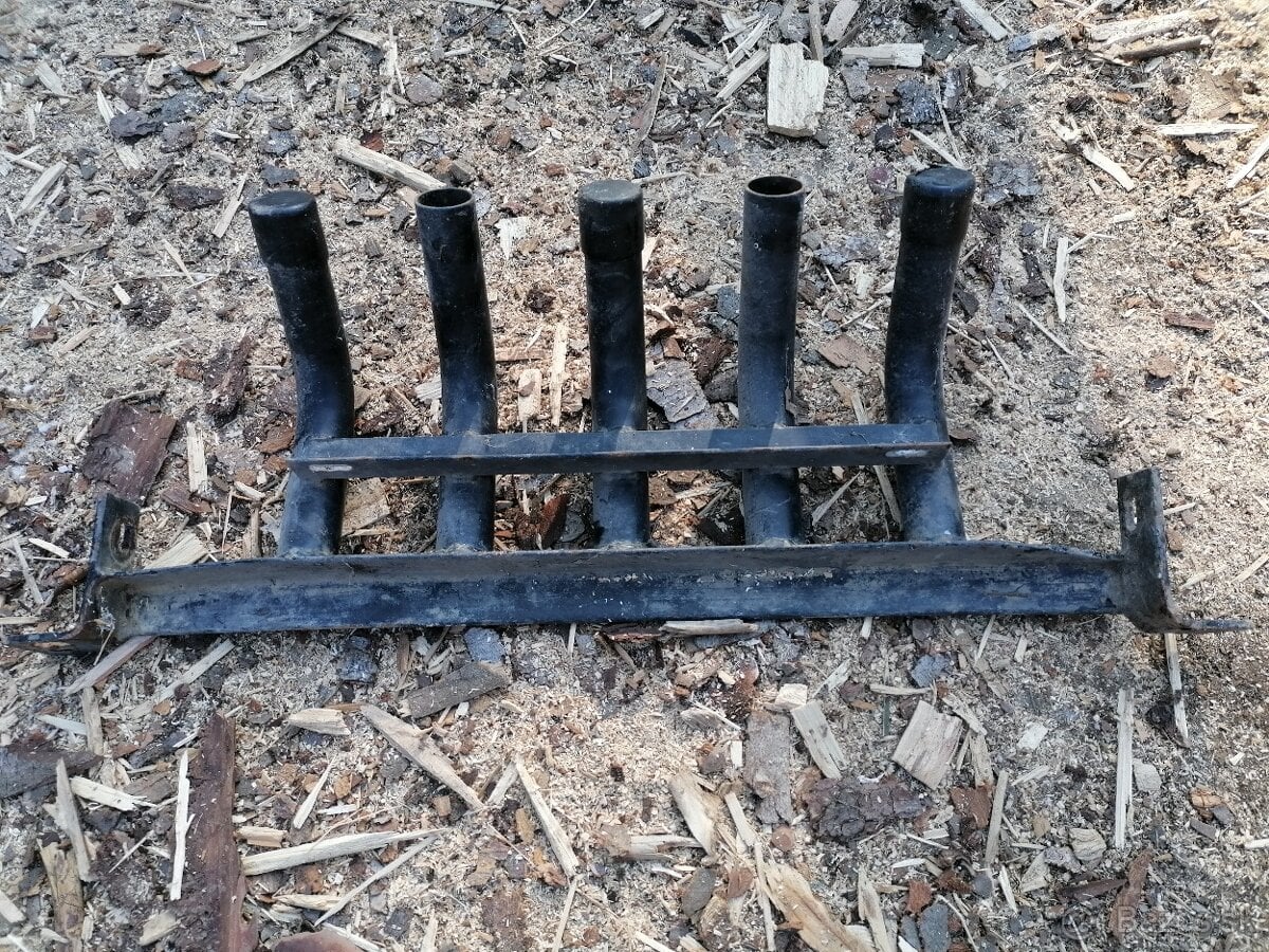 Predný spodný rám