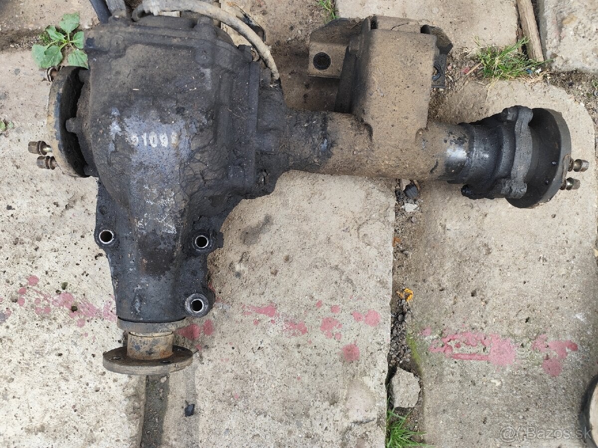 Predný diferenciál Nissan Terrano