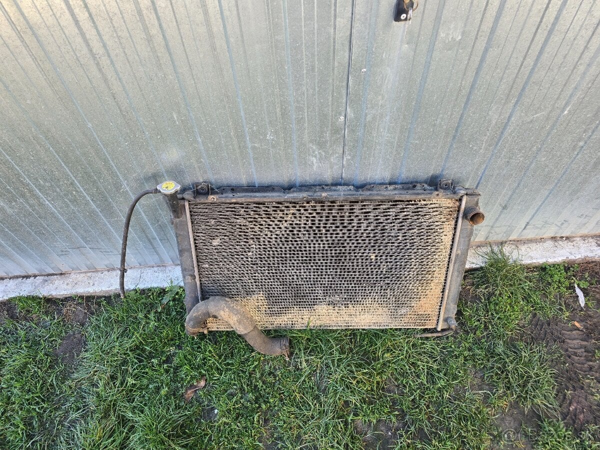 Chladič Nissan Patrol Y60