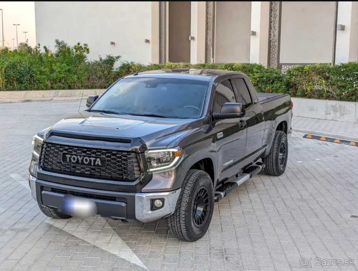 Toyota Tundra 5,7 L