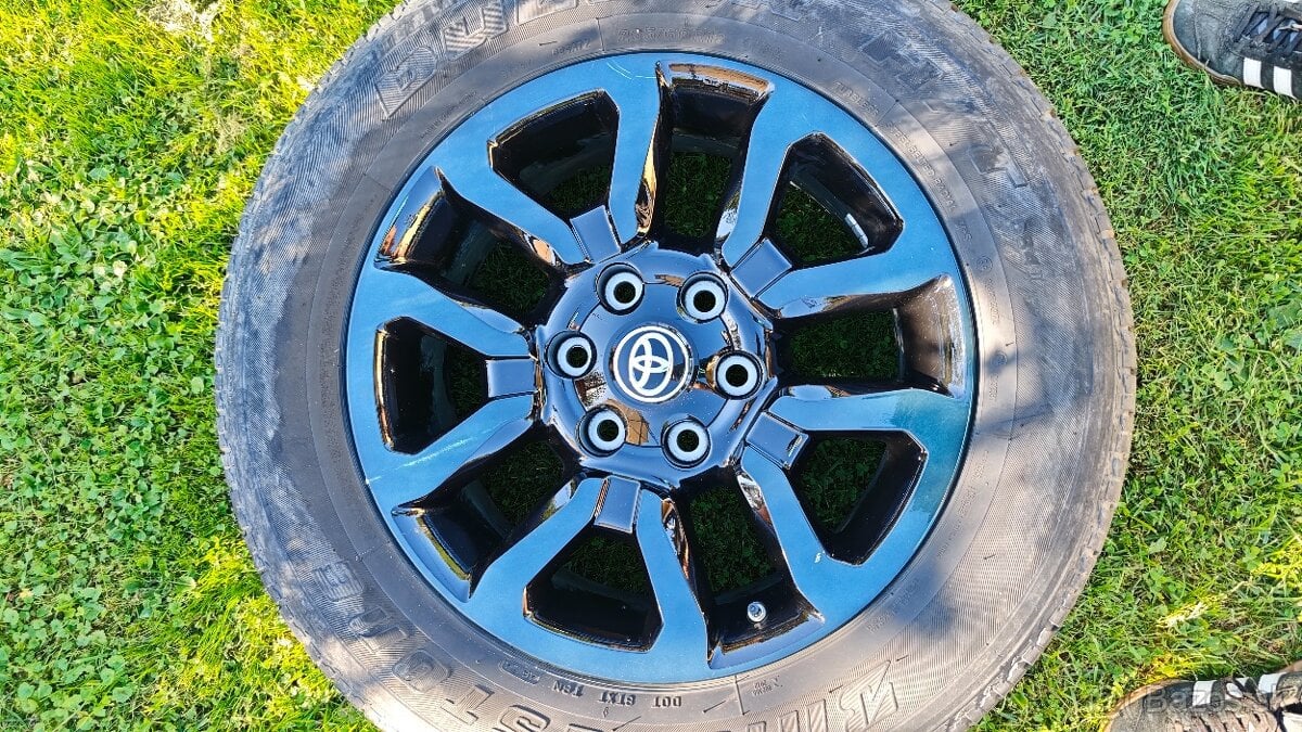 Toyota hilux sada diskov.
