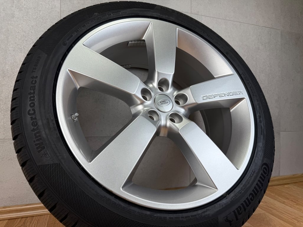 Originál zimní kolesa Land Rover Defender R22