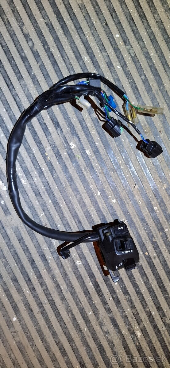 Honda CB600 Hornet 2005 prepínač svetiel ľavá strana